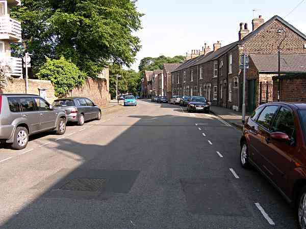 Looking towards Skeldergate.