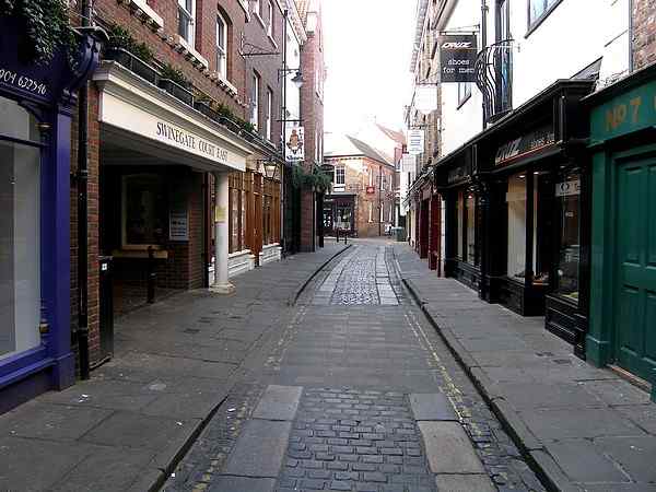 Looking towards Swinegate.