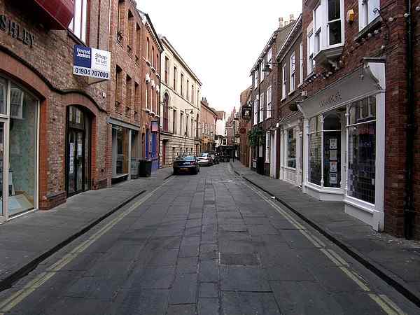 Looking towards Stonegate.