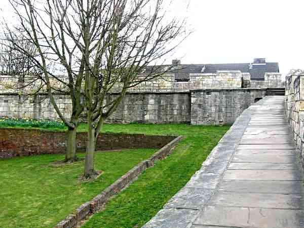 Looking towards Fishergate Bar.